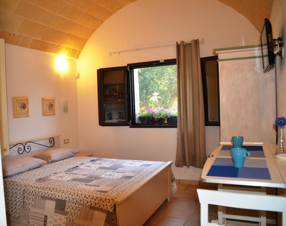 Residence Spadalunga San Michele Salentino Oda fotoğraf